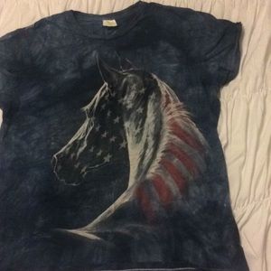 Blue tie dye shirt with American flag horse